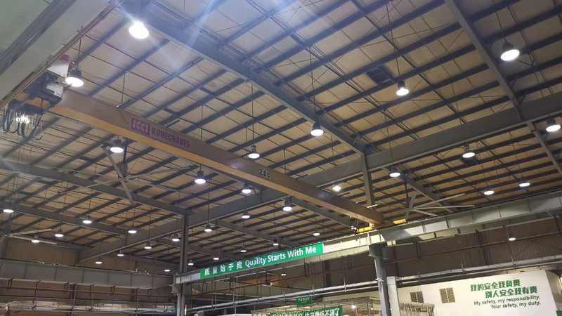 北欧风与轻奢风灯具：风格差异与选购要点